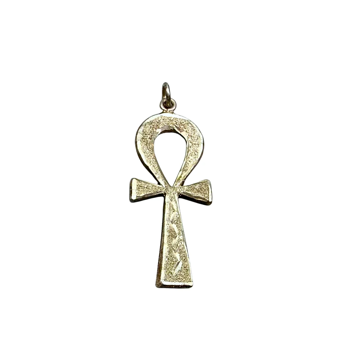 KREUZANHÄNGER AUS METALL, PUNZIERT. — Brooches & Pendants — Auktionshaus Stuber's Hammerschlag