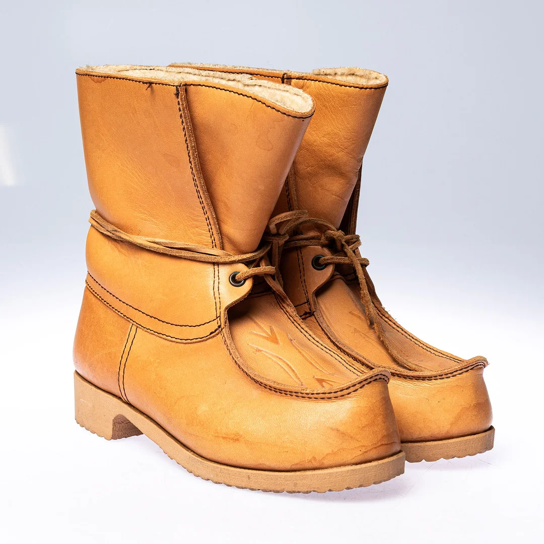 NÄBBSTÖVLAR, ett par, Docksta. — Vintage & Designer Fashion — Handelslagret Auktionsservice