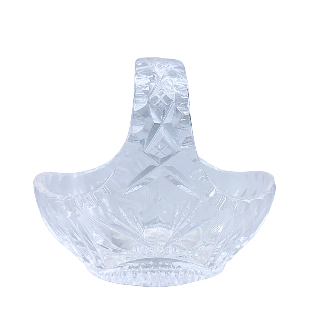 KLEINER KRISTALLGLAS-KORB MIT SCHLIFFDEKOR. — Art glass — Auktionshaus Stuber's Hammerschlag