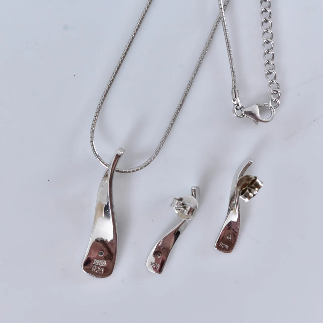 SMYCKESSET, sterlingsilver. — Jewellery — Halmstads Auktionskammare