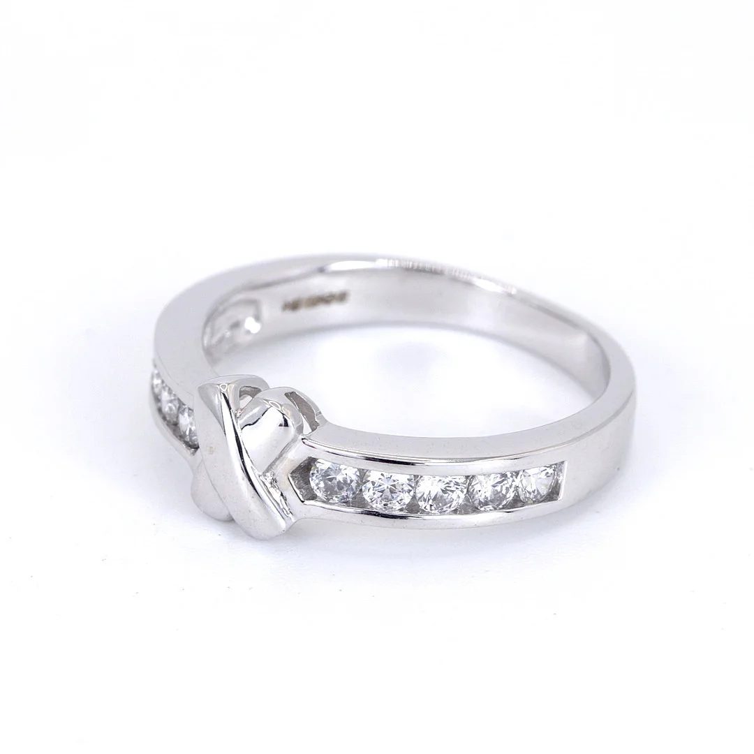 18CT GOLD DIAMOND RING. — Rings — Chalkwell Auctions