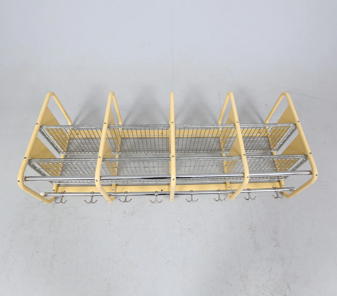 HATTHYLLA, metall, 1940/50 tal. — Cupboards, Cabinets & Shelves — Gomér & Andersson Linköping