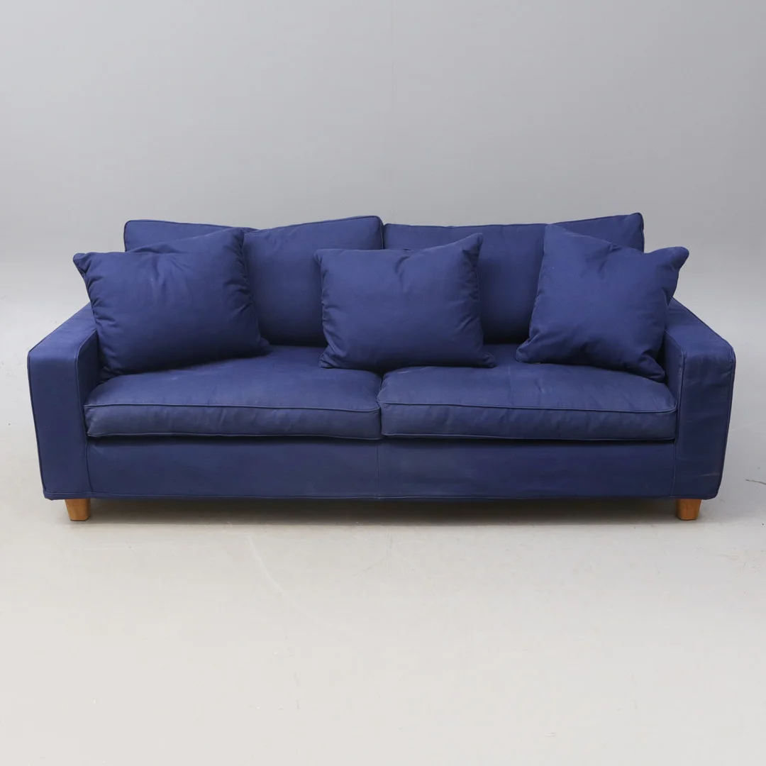 SOFFA "Jazz" tillverkare Fogia, blå, modern. — Sofas & Seatings — Kalmar Auktionsverk
