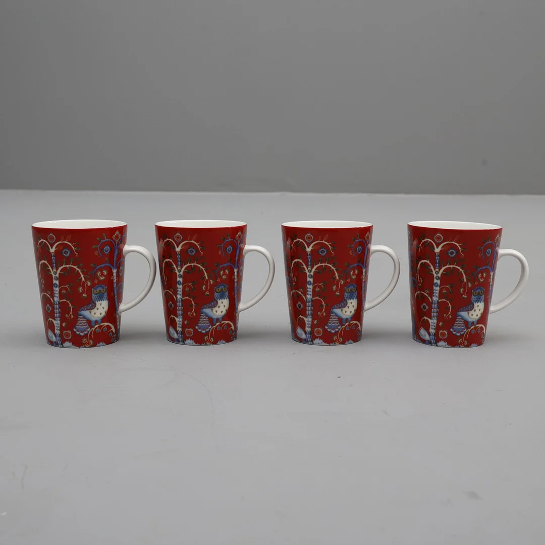 HEIKKI ORVOLA. Iittala 8 delar "Taika" muggar och fat. — Tableware — Södermanlands Auktionsverk