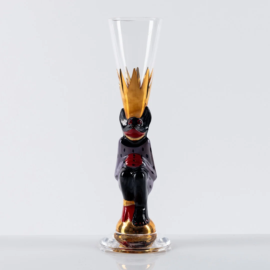 GUNNAR CYRÉN. Snapsglas, "Djävulsglas", lila, Nobelservisen, Orrefors, orginalkartong, 1999. — Art glass — Auktionshuset Kolonn