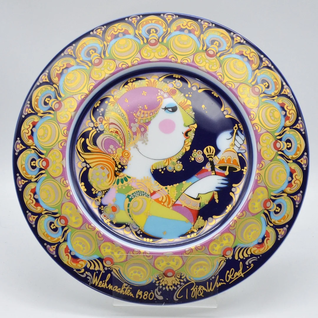 BJÖRN WIINBLAD. WEIHNACHTSTELLER 1980, 100 JAHRE ROSENTHAL, HANDDEKORIERT, LIMITED EDITION, DM CA. 28,5 CM. — European — Kunst- und Auktionshaus Kleinhenz