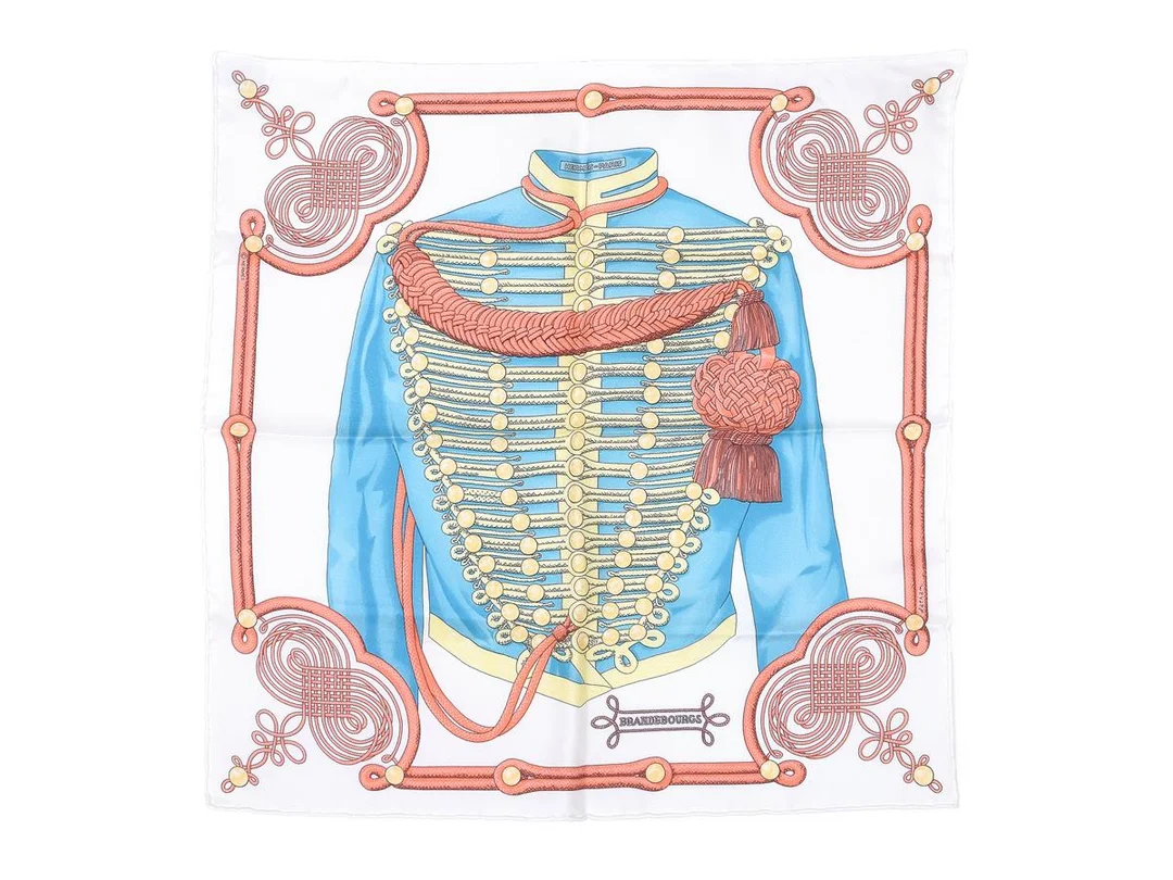 HERMÈS, SCARF, Brandebourgs, Caty Latham, 100% siden, 43x43 cm, multifärgad, rosa, blå, vit, originalask. Excellent Condition. — Accessoarer/Scarves — Kaplans