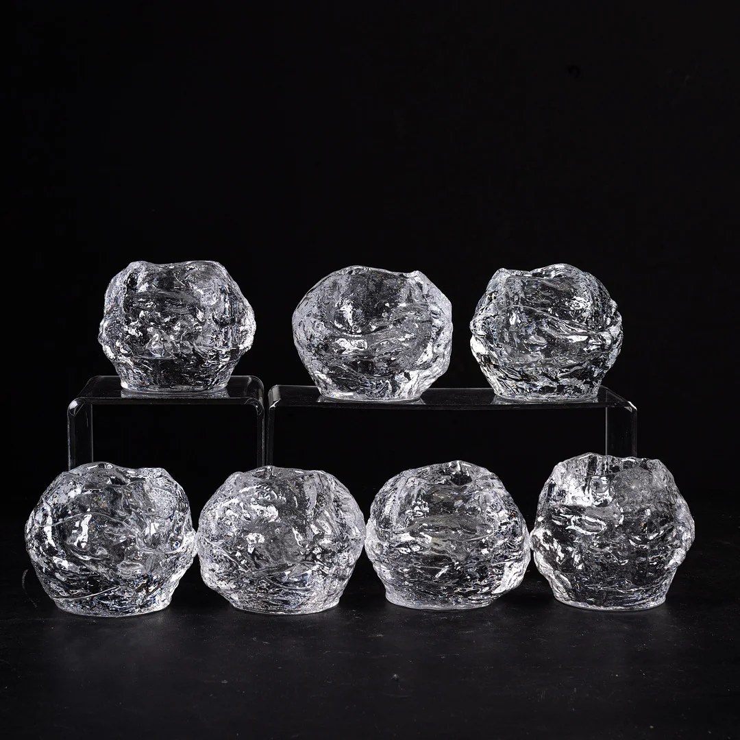ANN WÄRFF. Ljuslyktor, ett parti, "Snöboll", Kosta Boda. — Candlesticks — Handelslagret Auktionsservice