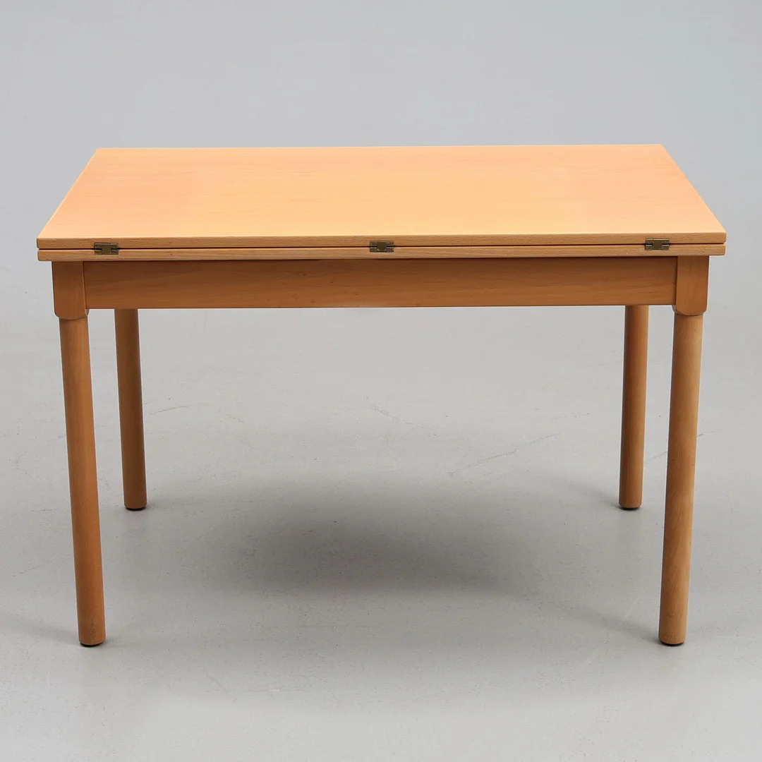 BORGE MOGESEN. Spel/soffbord, "Tremme", Frtiz Hansen, Danmark. — Tables — Gomér & Andersson Jönköping