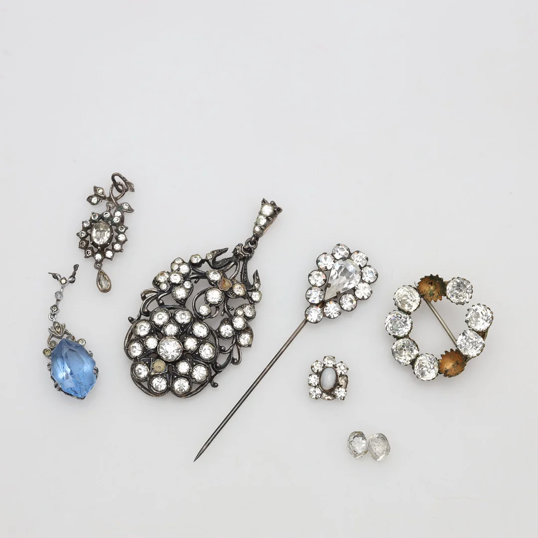 SMYCKEN, 6 delar, silver/metall. — Jewellery Suites — Borås Auktionshall