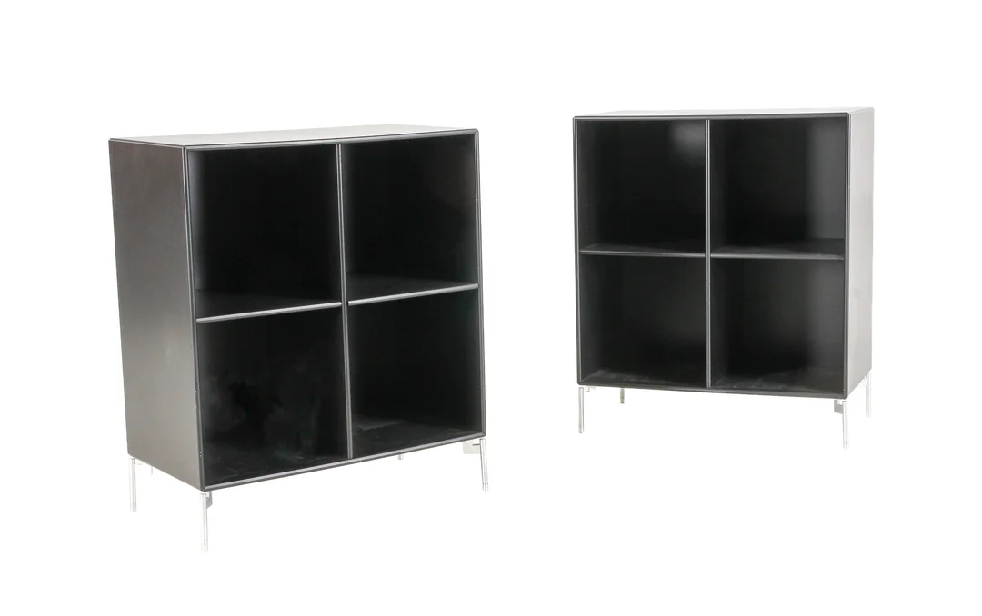 Peter J. Lassen. Montana two cabinet modules (2) — Furniture/Shelving — Lauritz