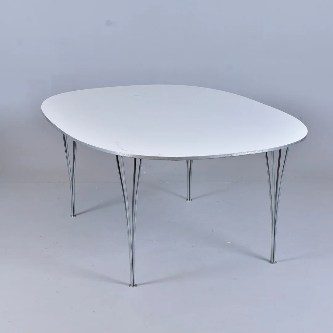 BRUNO MATHSSON / PIET HEIN. Matbord, Fritz Hansen. — Tables — Halmstads Auktionskammare