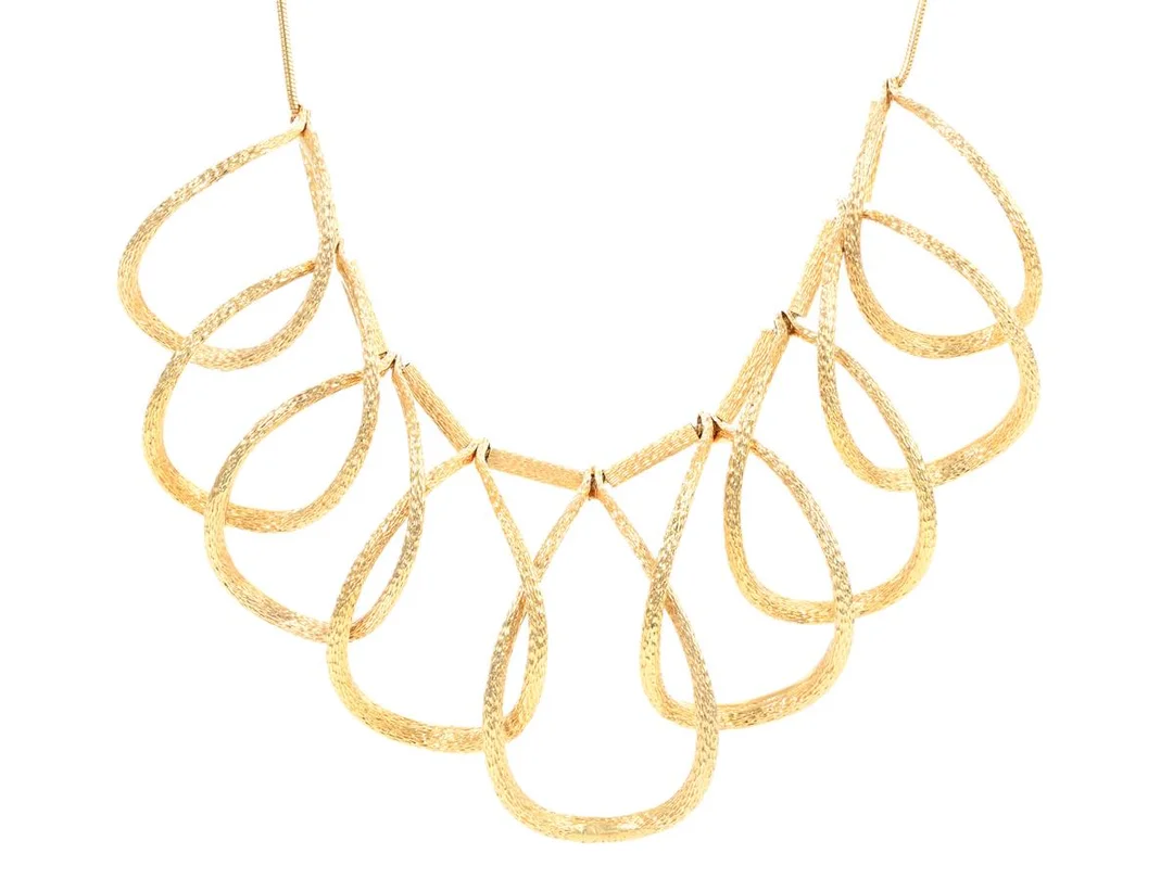 DIOR, COLLIER, Loop Collar 1990, guldpläterad, längd 30-40 cm vikt 123 g, märkt Dior, smyckespåse, originalask. Excellent Condition. — Smycken/Collier — Kaplans