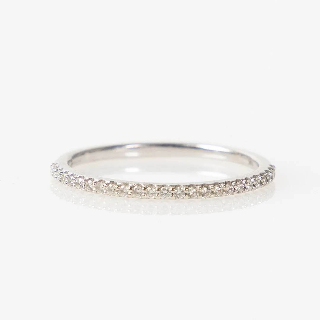 ALLIANSRING, 14K vitguld. — Rings — Stockholms Auktionsverk Helsingborg