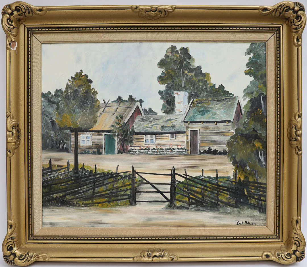 ERIK NILSSON. Motiv med stuga, oljemålning på duk, signerad. — Paintings — Falun Auktionsbyrå