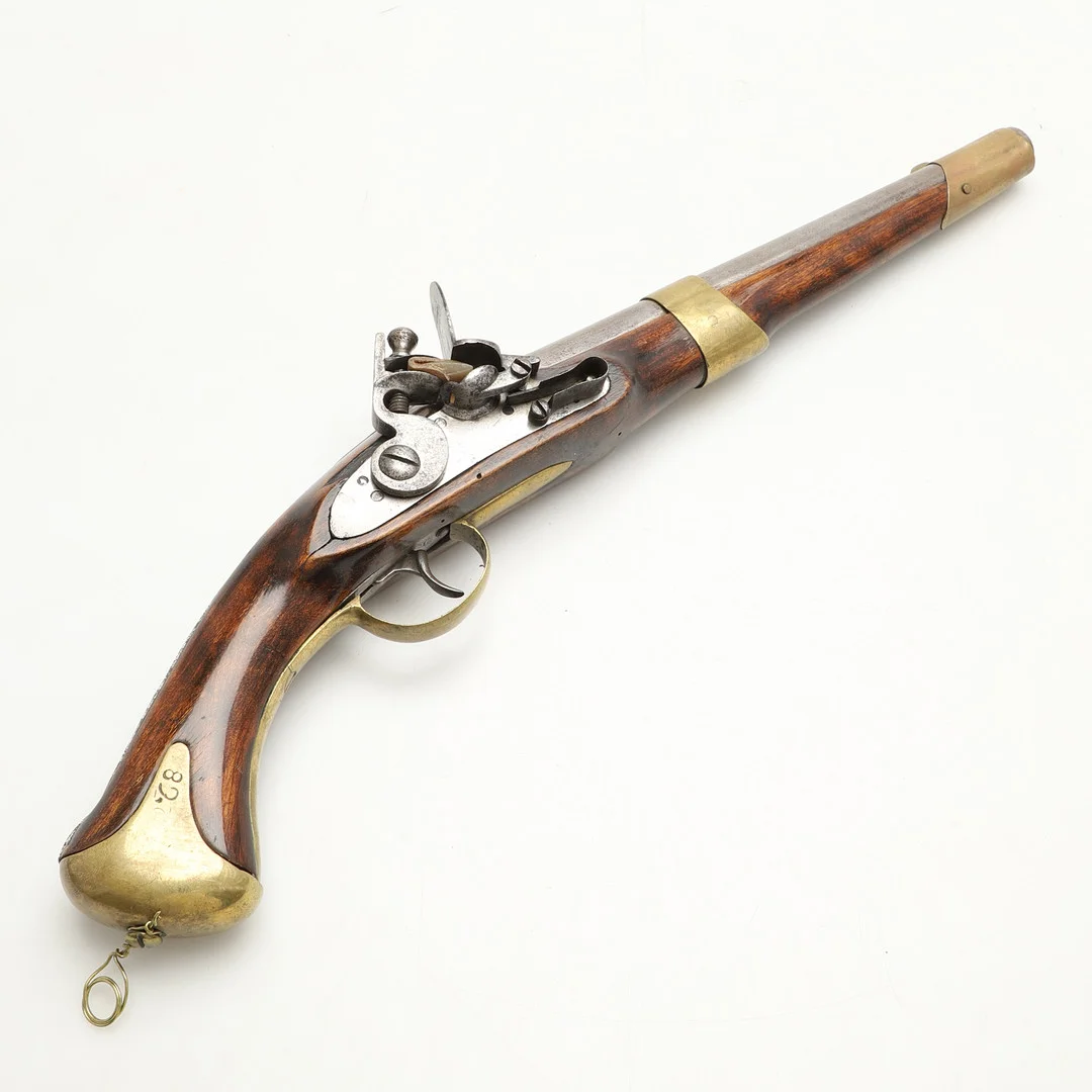 FLINTLÅSPISTOL, modell m/1807, flankörpistol för kavalleriet. — Guns & Rifles — Crafoord Auktioner Malmö
