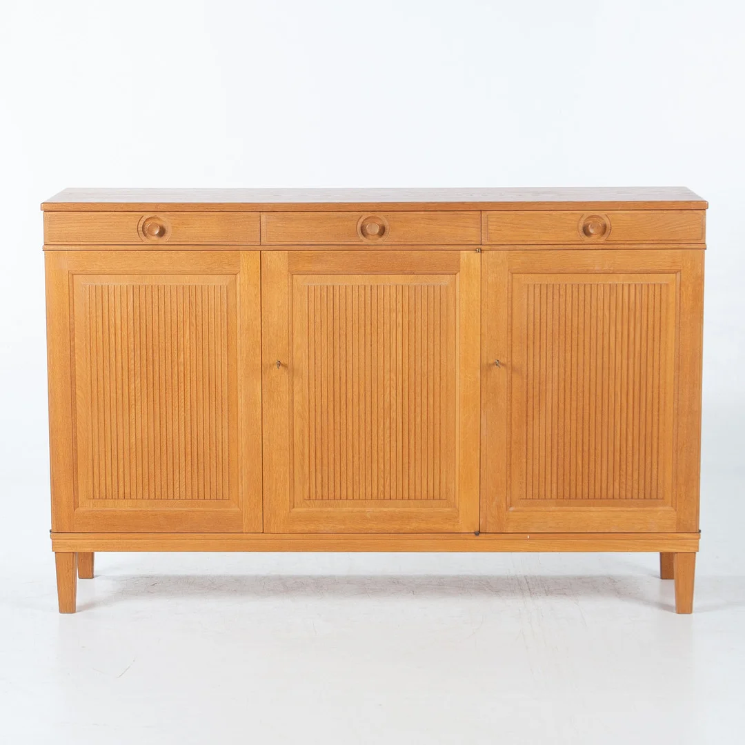 CARL MALMSTEN. SKÄNK, "Herrgården". — Cupboards, Cabinets & Shelves — Laholms Auktionskammare