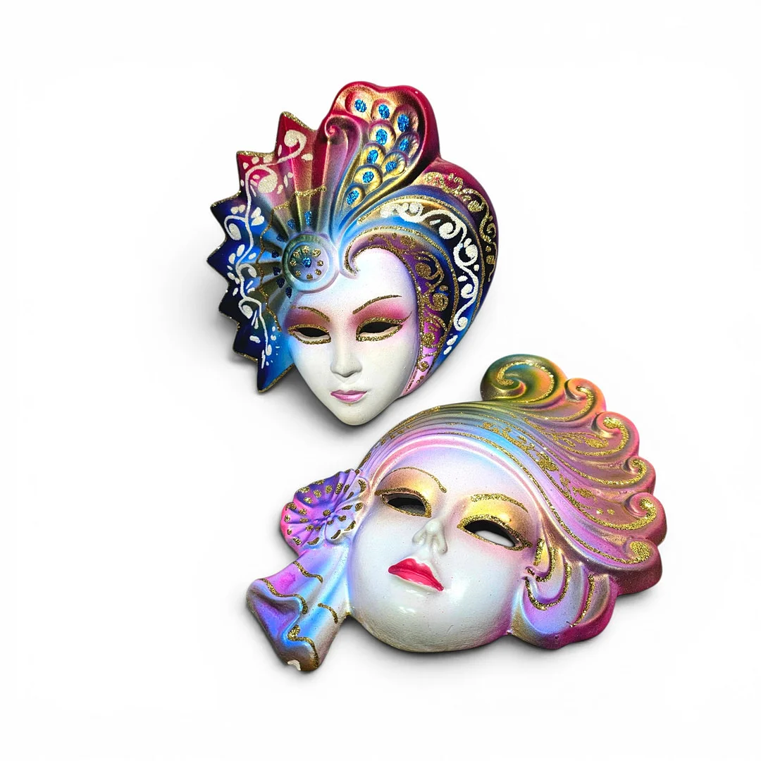 Dos máscaras del carnaval de Tenerife. — European — Arce Auctions
