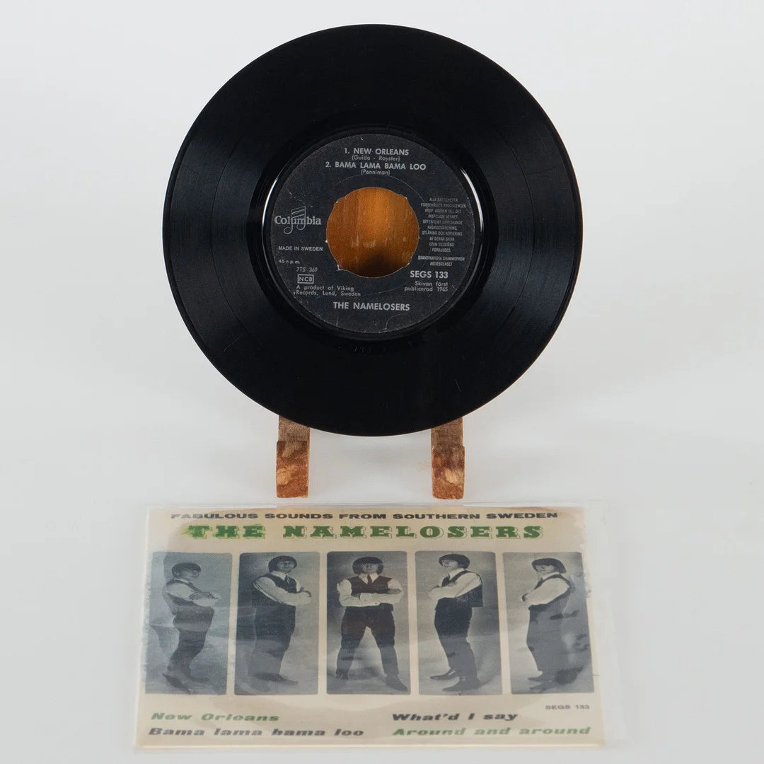 THE NAMELOSERS. Singel 7". — Audio, Vinyl & Hi-Fi — Laholms Auktionskammare