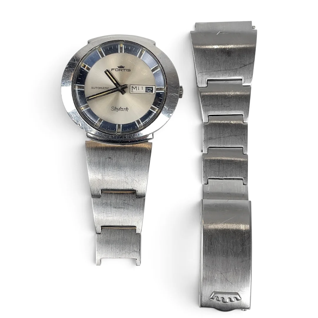 ARMBANDSUR, Fortis "Skylark, automatic, stål, 1970-tal. — Wristwatches — Roslagens Auktionsverk