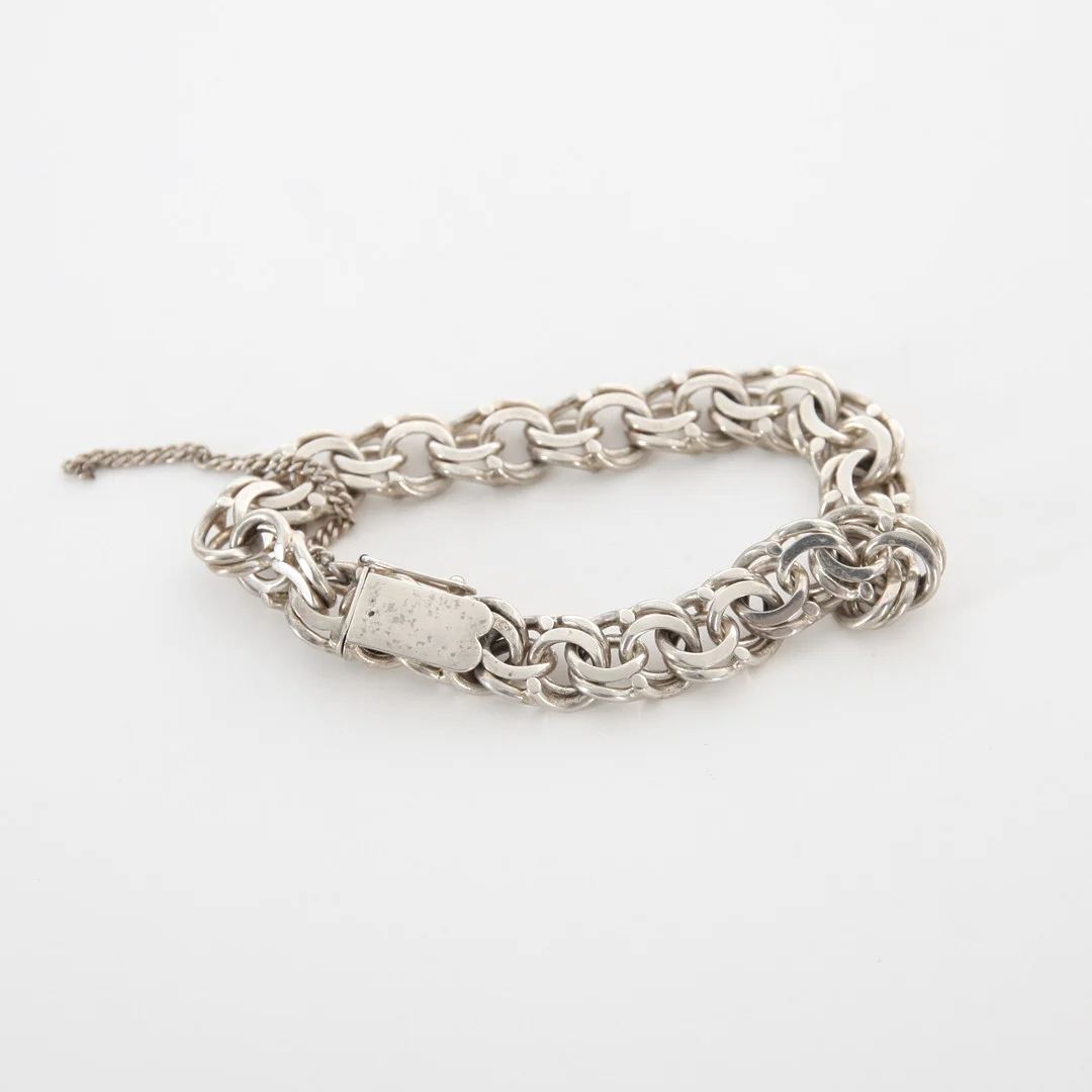 ARMBAND, Bismarcklänk, silver, 1900-talets andra hälft. — Bracelets — Auktionsverket Engelholm