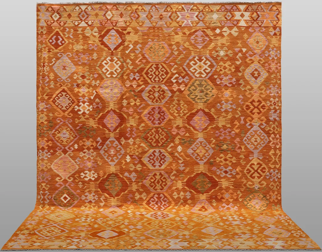 ORIENTMATTA. Kelim klassisk design, 301 x 253 cm. — Oriental Carpets & Textiles — Gomér & Andersson Linköping