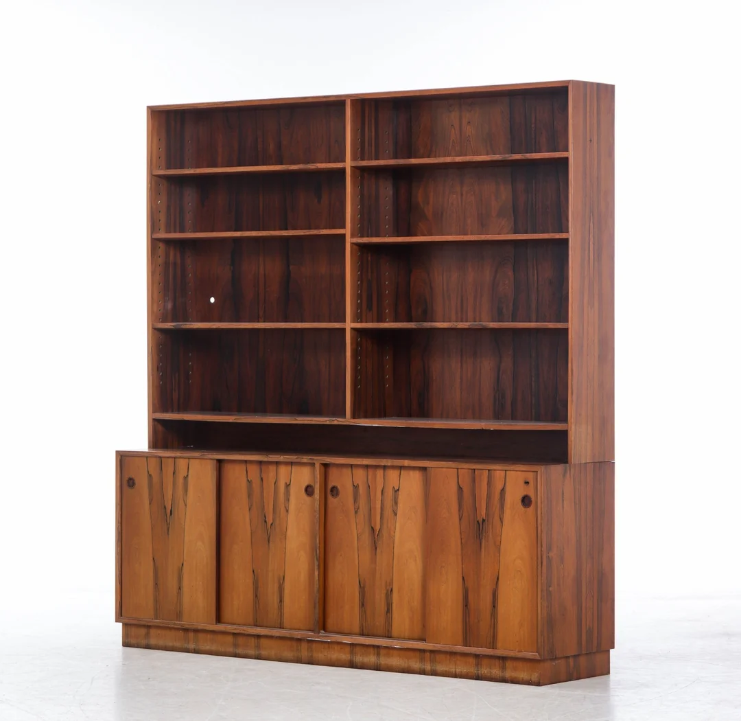 Danish furniture manufacturer. Shelving system made of rosewood — Furniture/Shelving — Lauritz