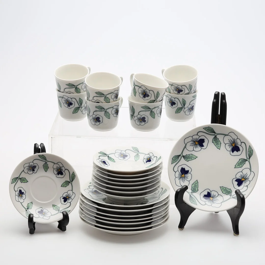 SYLVIA LECHOVIUS. KAFFESERVIS, 24 delar, "Sylvia", Jubileumsservis 250 år, Rörstrand. — Tableware — Höörs Auktionshall