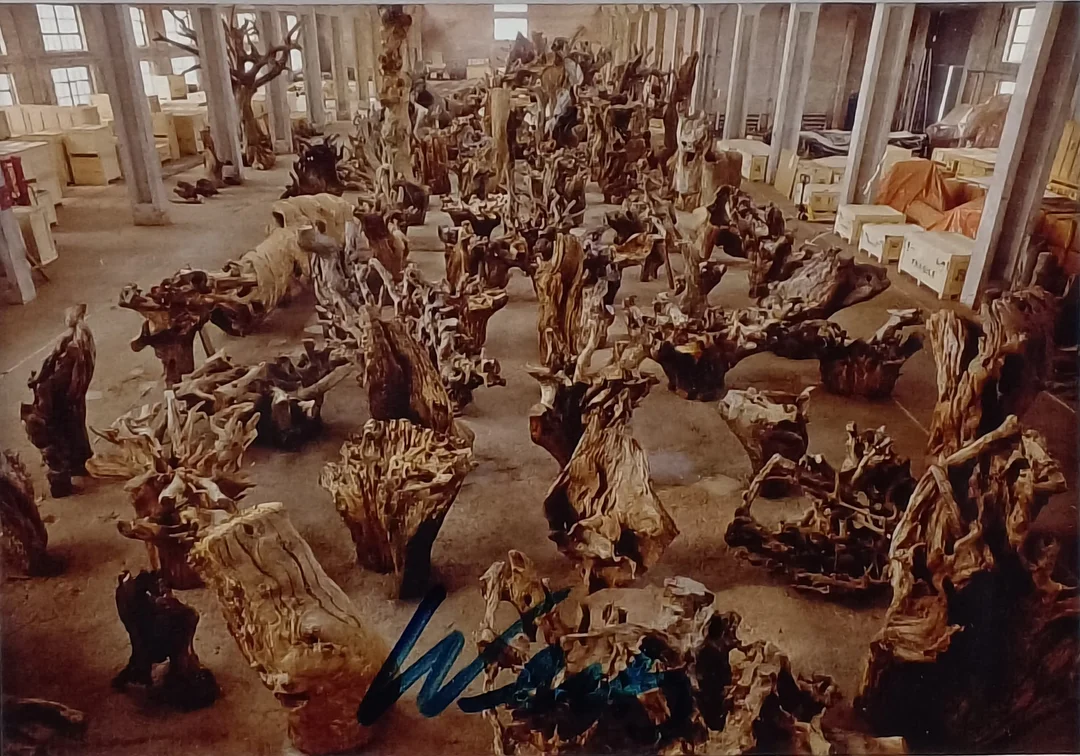 WEIWEI, AI. "Rooted Upon" (Installation Beijing China, 2009), Multiple. — Other — Auktionshaus Blank
