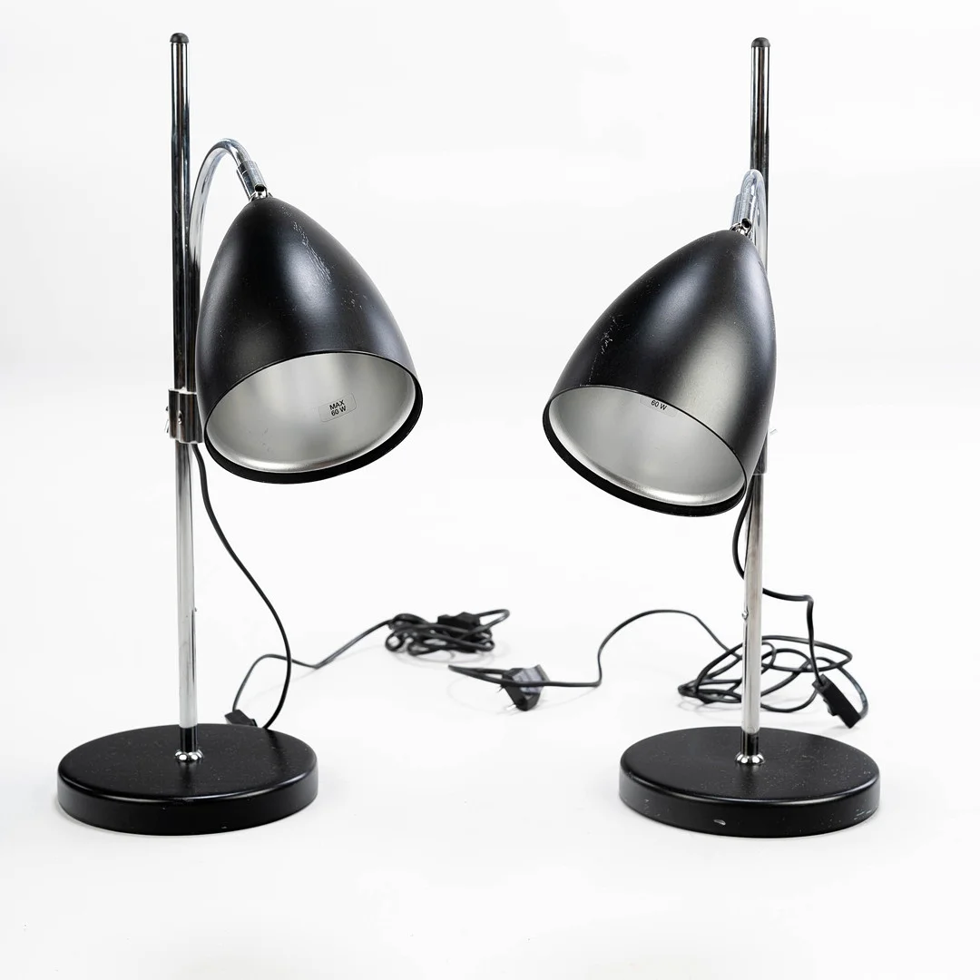 Bordslampor, 2 st, Belid, Kromad & Bemålad Metall. — Table Lamps — Norrlands Auktionsverk