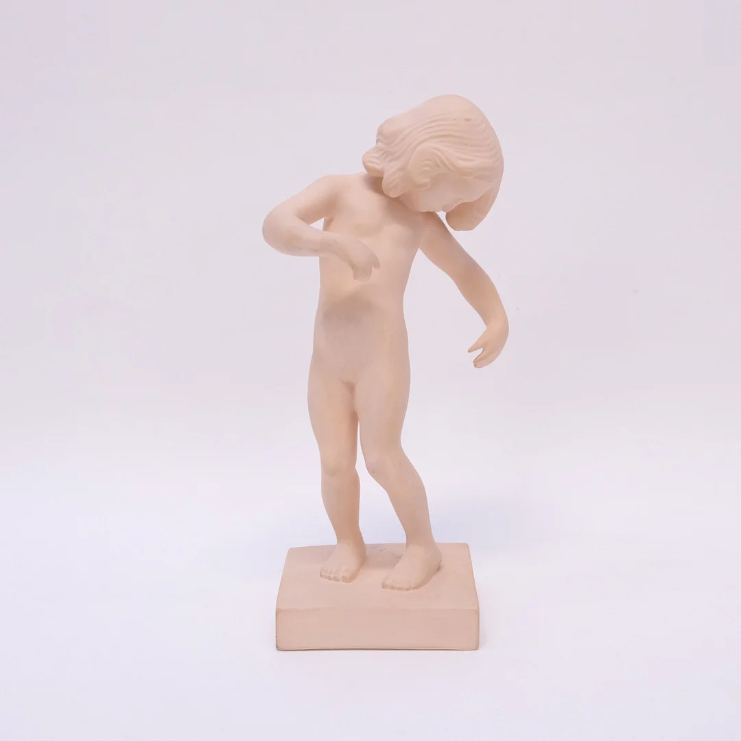 KAI NIELSEN. SKULPTUR, "VENUS KALIPYGOS". TERRAKOTTA. FÖR P. IPSENS ENKE. — European — Björnssons Auktionskammare