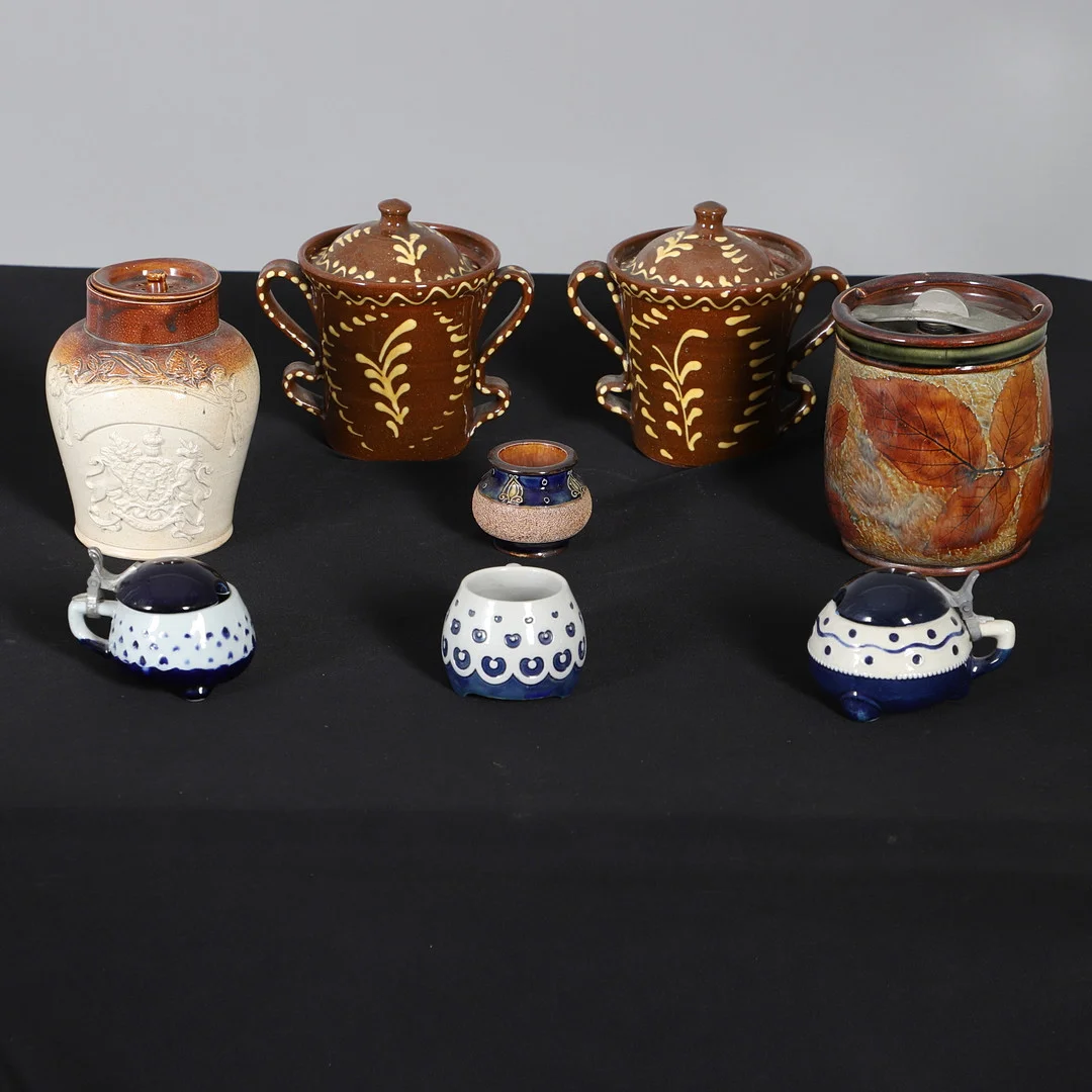 A DOULTON LAMBETH TOBACCO JAR. — European — Lawrences Auctioneers
