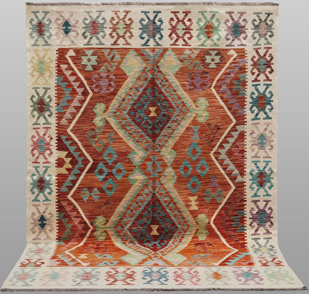 ORIENTMATTA. Kelim klassisk design, 252 x 174 cm. — Oriental Carpets & Textiles — Gomér & Andersson Linköping