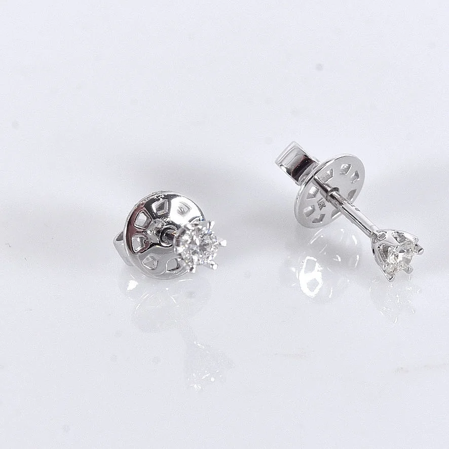 ENSTENSÖRHÄNGEN, 0,17ct, vitguld 18K. — Earrings — Halmstads Auktionskammare
