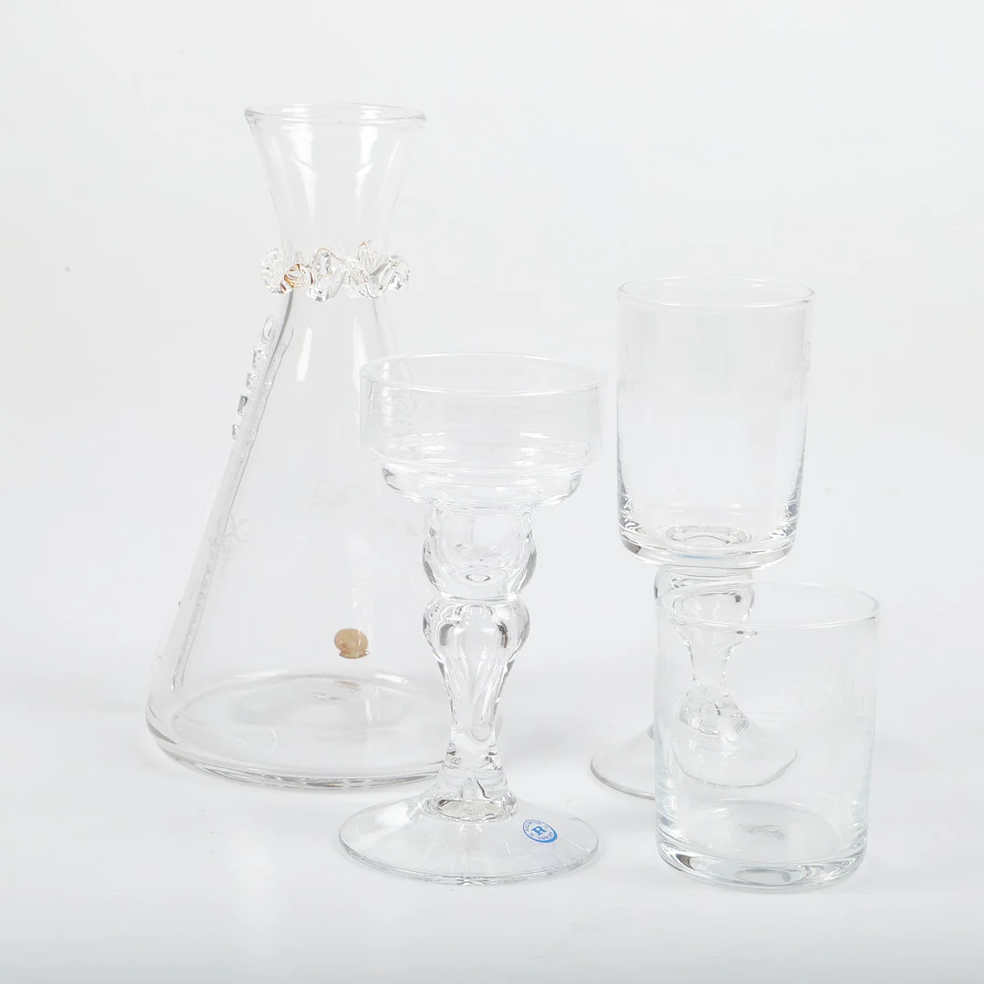 GLASSERVIS, 27 delar, "Antik", Reijmyre. — Tableware — Helsingborgs Auktionskammare