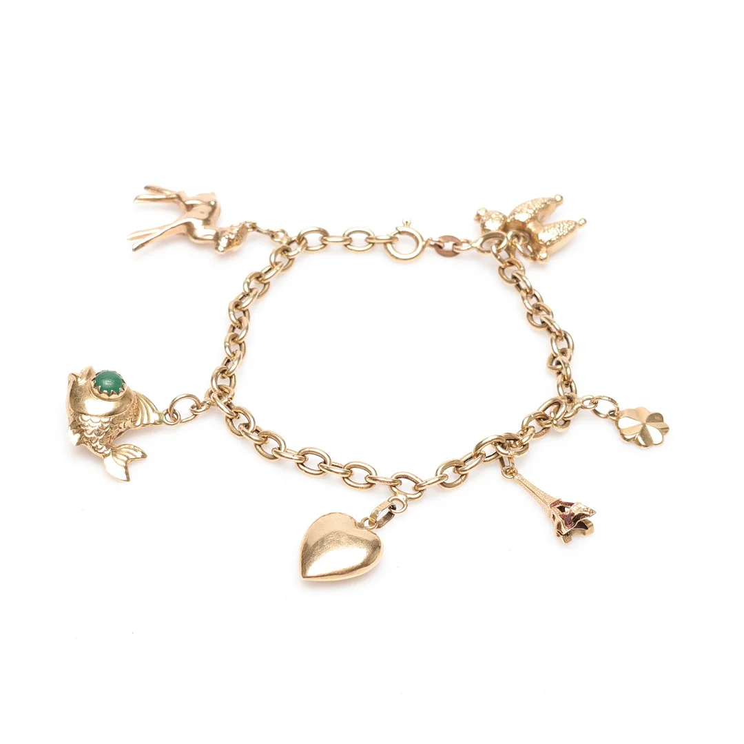 ARMBAND, Ankarlänk, med BERLOCKER, 18K, Guld, vikt cirka 12,6 gram. — Bracelets — Gomér & Andersson Linköping