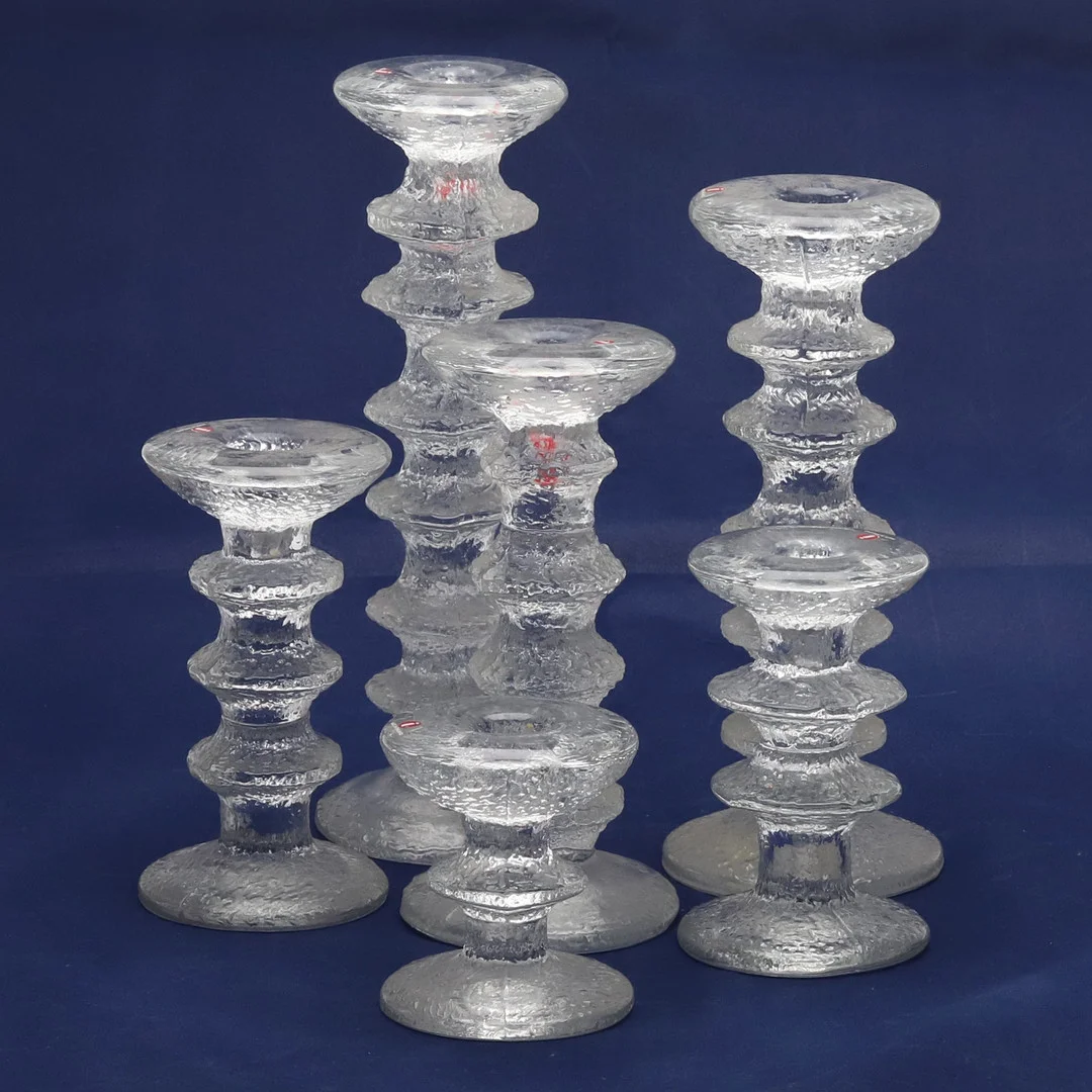 LJUSSTAKAR, 6 st, glas, "Festivo", Timo Sarpaneva, etikettmärkt, Ittala, Finland. — Candlesticks — Örebro Stadsauktioner