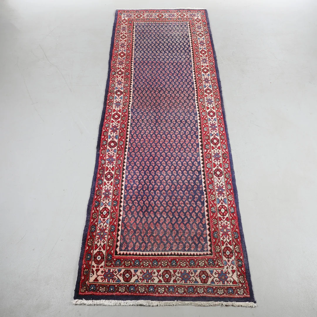 Persisk Mir løber, uld på bomuld, 318 x 105 cm. — Persian Carpets & Textiles — Bidstrup Auktioner