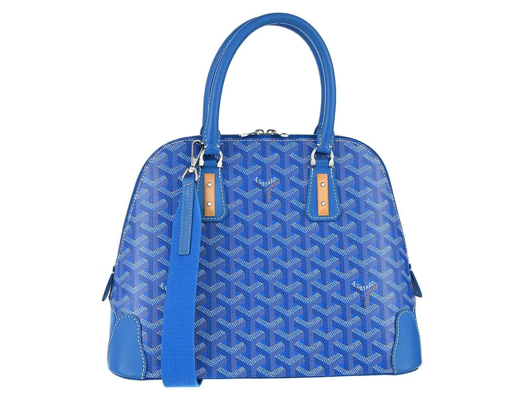 GOYARD, VÄSKA, Vendome PM, Goyardine Canvas, blå, vit, Chevroches kalvskinn, 20x14x9 cm, avtagbar axelrem. Very Good Condition. — Accessoarer/Väskor — Kaplans