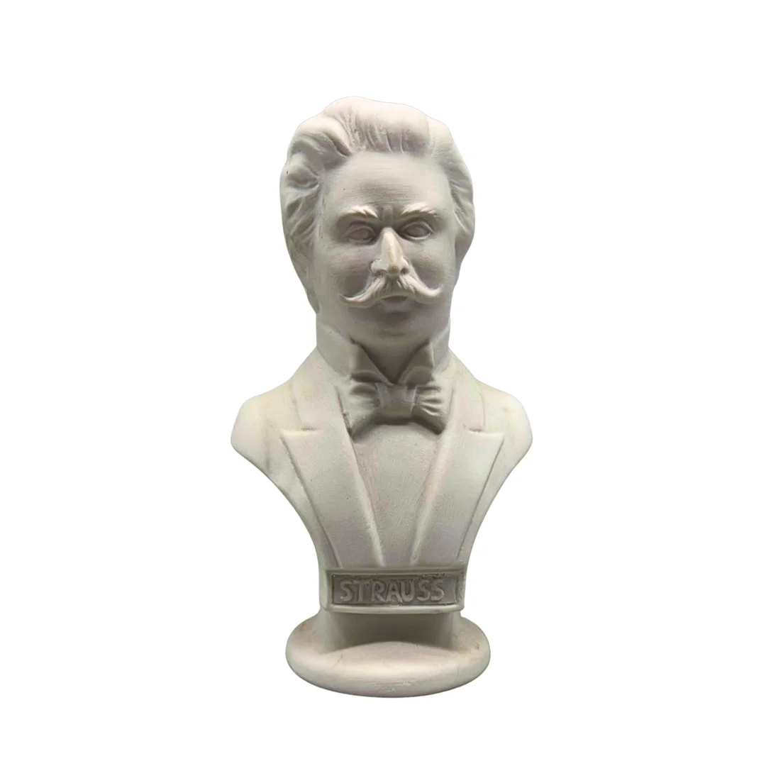 JOHANN STRAUSS PORZELLANBÜSTE VON DER WAGNER & APEL PORZELLANMANUFAKTUR. — European — Auktionshaus Stuber's Hammerschlag