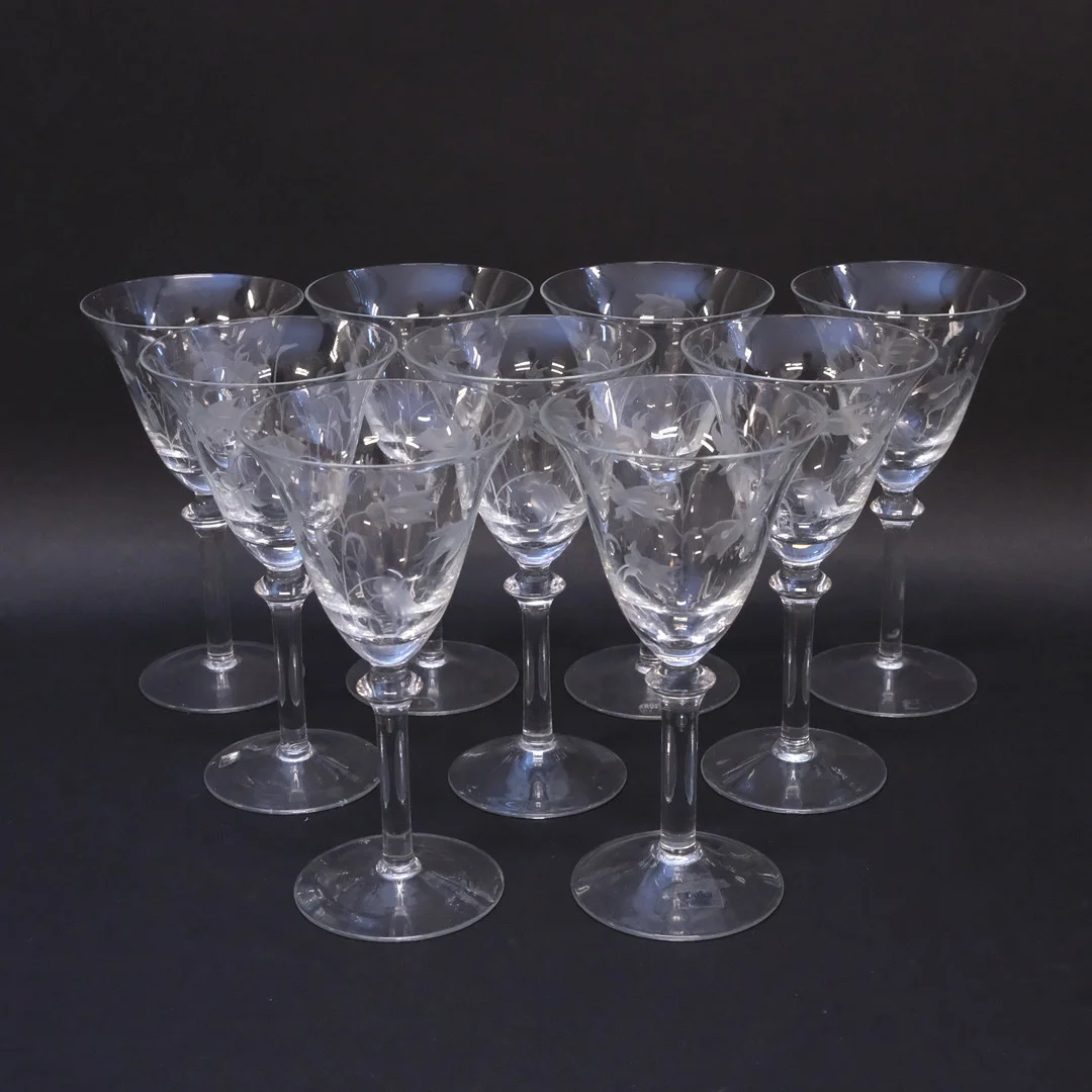 NIO VINGLAS. "BLÅKLOCKA". — Utility glass — Björnssons Auktionskammare