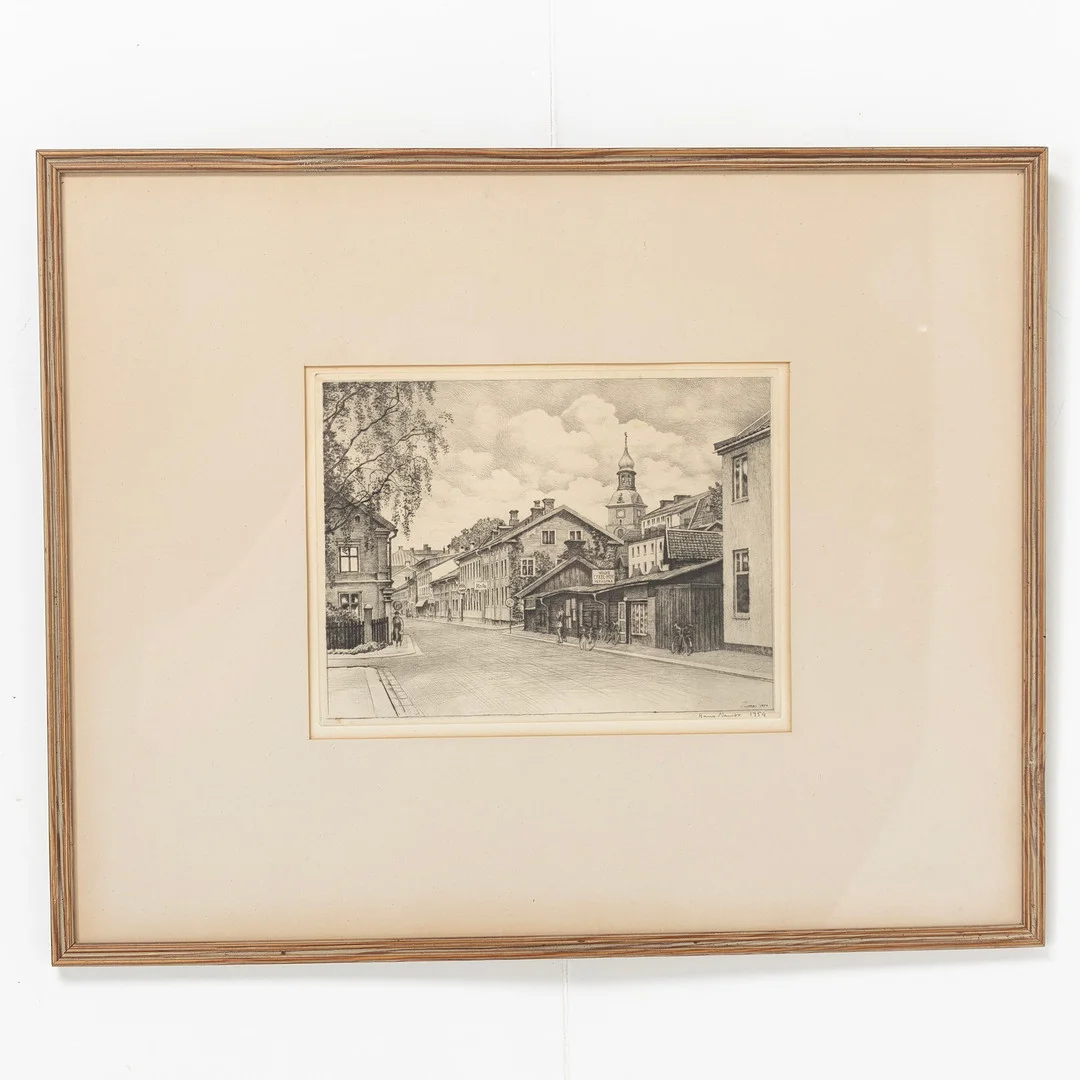 HANS NORSBO. Motiv från Falun, signerad & daterad 1954. — Engravings & Prints — Handelslagret Auktionsservice