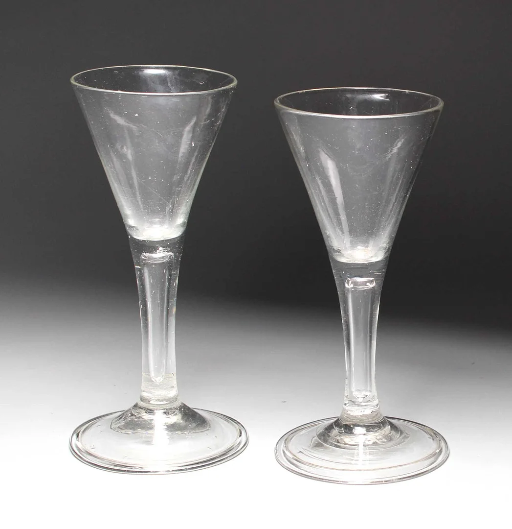 BAROCKES SPITZKELCH PAAR. — Art glass — Auktionshaus Bossard