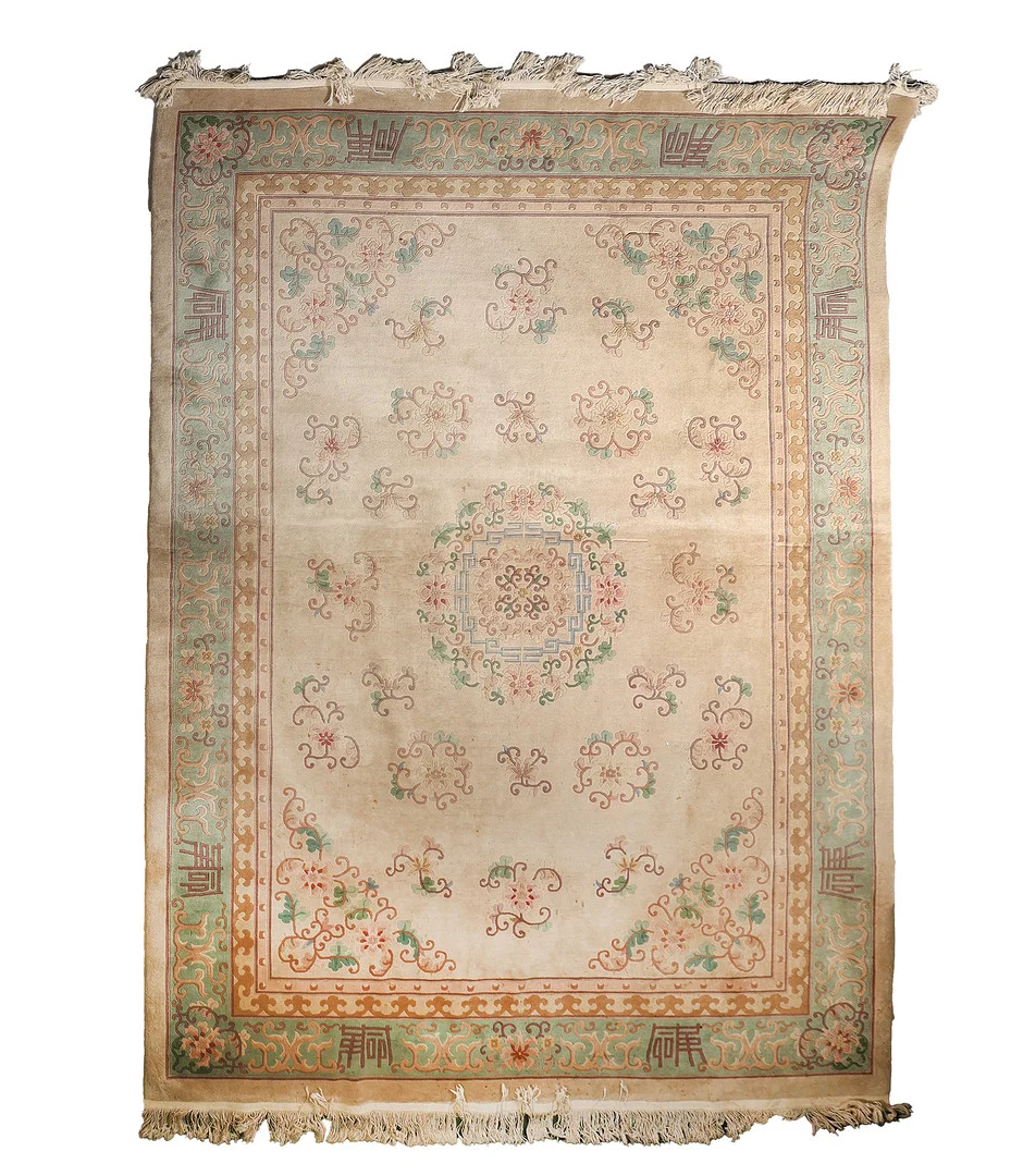 A LARGE CHINESE WOOL CARPET. — Carpets — Bishop & Miller