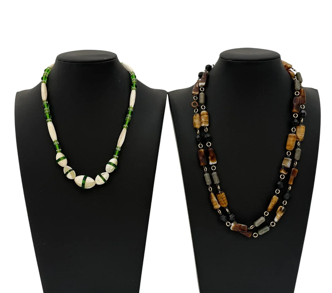 TWO VINTAGE BEAD NECKLACES. — Necklace — Griffin’s Auctioneers
