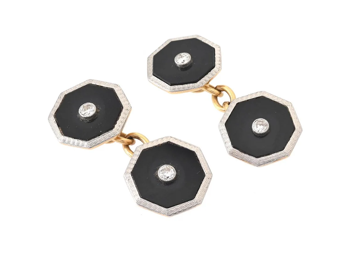MANSCHETTKNAPPAR, 18K guld/platina, onyx, äldre briljantslipade diamanter ca 0,16 ctv, 12 mm, vikt 6,4 g. — Smycken/Manschettknappar — Kaplans