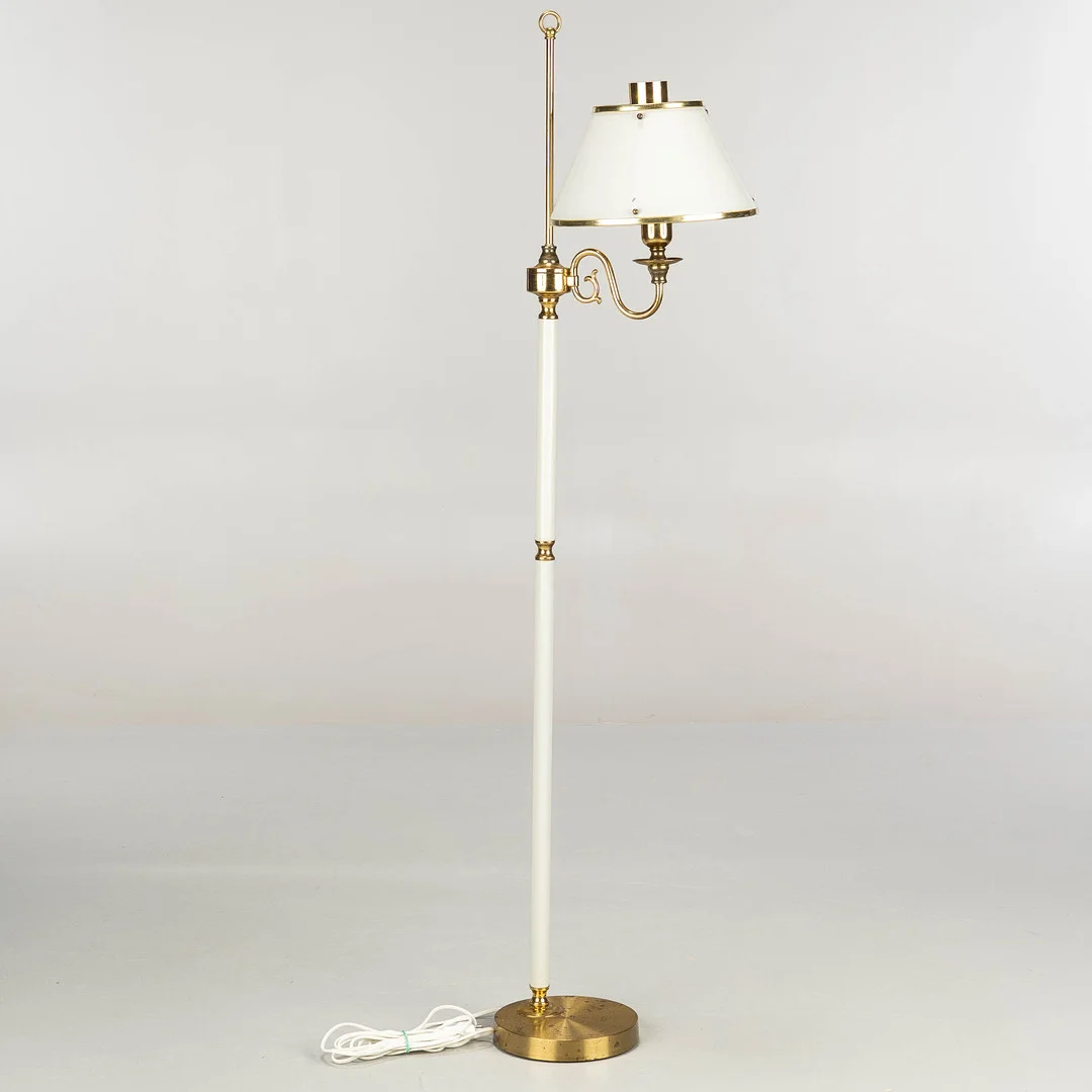 GOLVLAMPA, Boréns, mässing. — Floor lights — Norrlands Auktionsverk