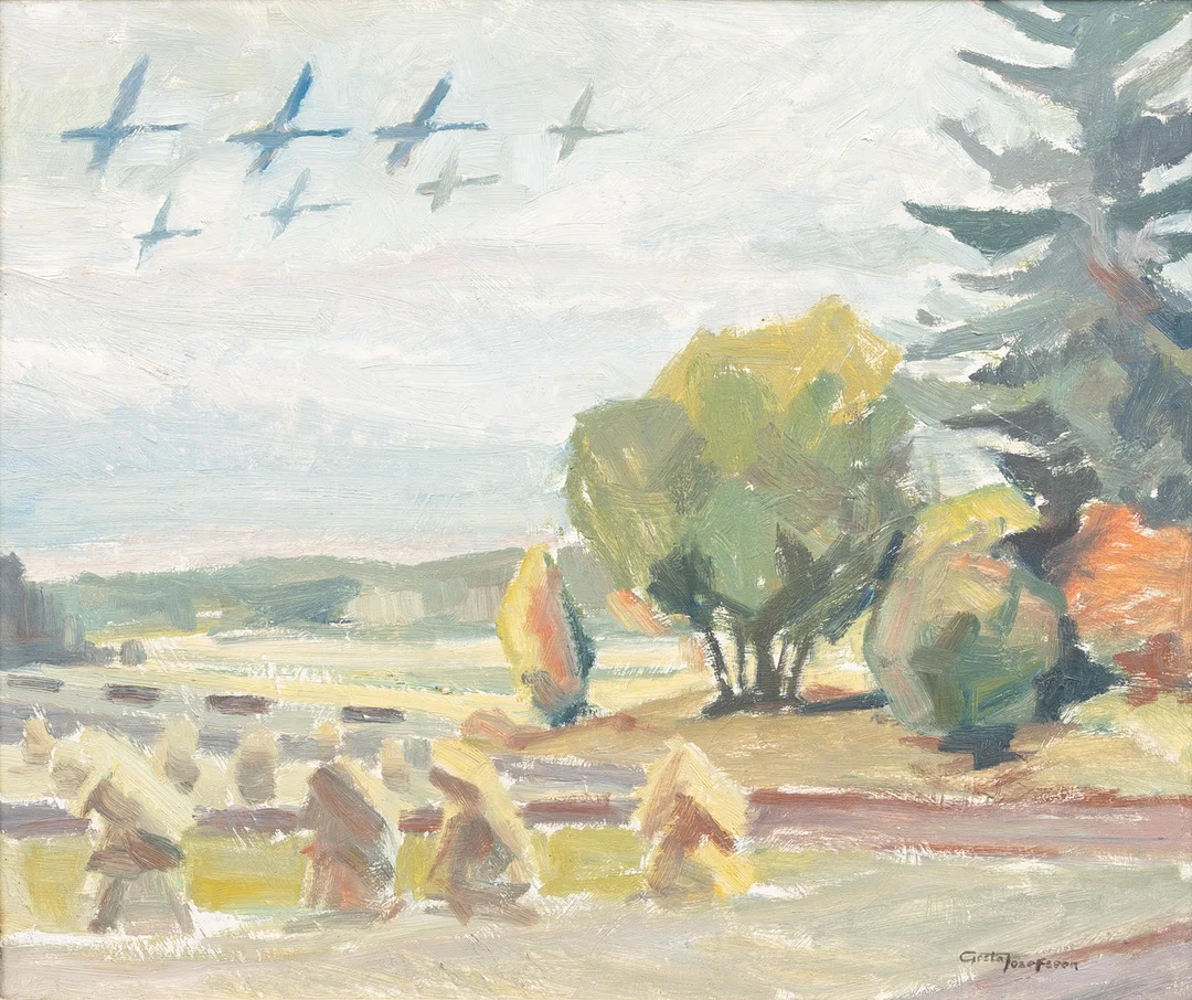 GÖSTA JOSEFSSON (1900-TAL). Fågelstreck i Uppländskt landskap, olja på pannå, signerad. — Paintings — Garpenhus Auktioner