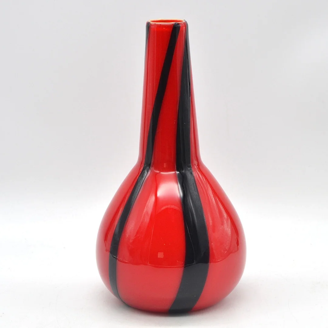 MURANO DESIGNERVASE, MEHRFACHES STUDIOGLAS / FUSING, ITALIEN, UM 1960. — Art glass — Kunst- und Auktionshaus Kleinhenz