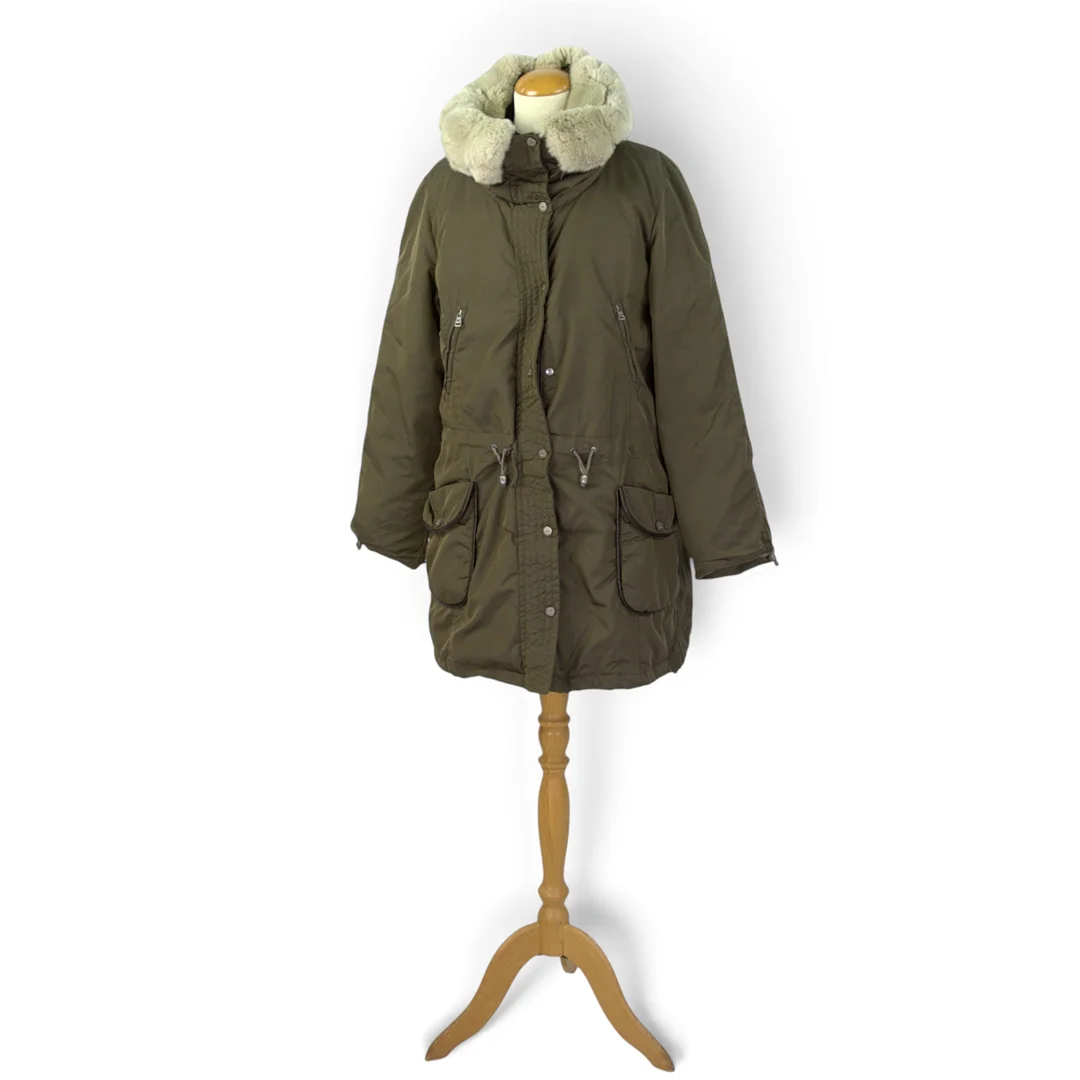 JACKA, "Weekend", halvlång modell, dam, märkt stl 38, kakigrön, MaxMara, nutida. — Vintage & Designer Fashion — Höganäs Auktionsverk